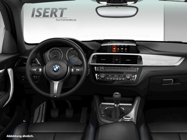 BMW 118d Edition M Sport Shadow 110 kW image number 5