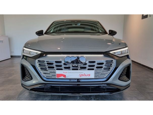 Audi Q8 50 quattro e-tron S-line 250 kW image number 6