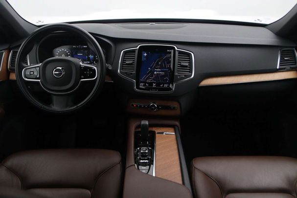 Volvo XC90 Recharge T8 AWD 288 kW image number 3