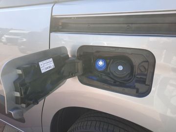 Car image 31