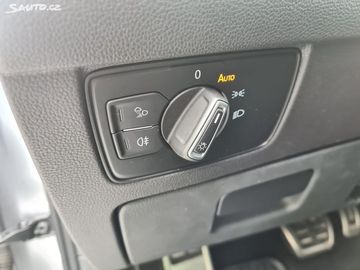 Car image 37