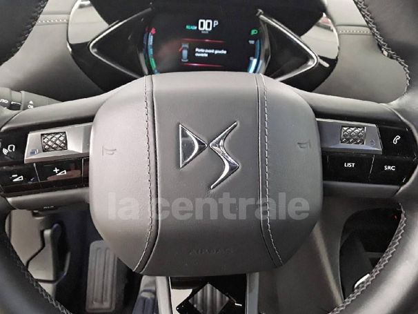 DS Automobiles 3 Crossback E-Tense Chic 100 kW image number 17