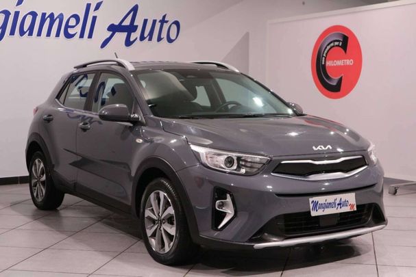 Kia Stonic 74 kW image number 2