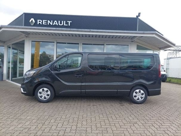 Renault Trafic Grand Blue dCi 150 Life 110 kW image number 4