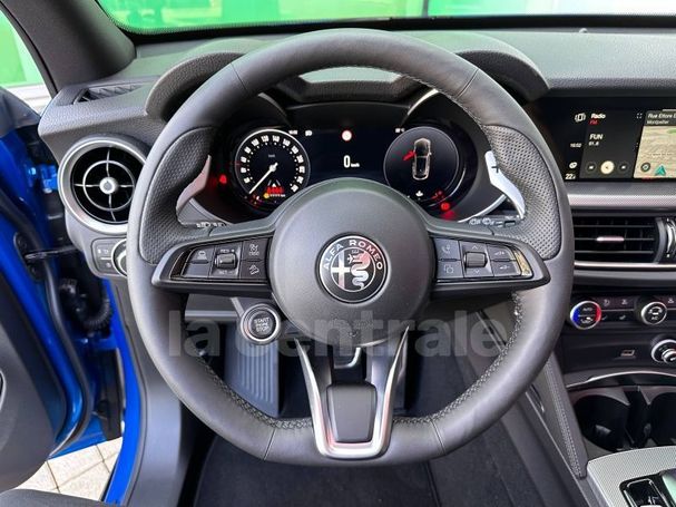 Alfa Romeo Stelvio 2.2 AT8 118 kW image number 18