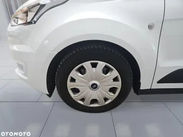 Car image 33