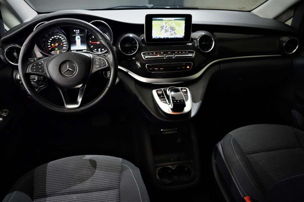 Mercedes-Benz V 220d Edition 1 120 kW image number 22