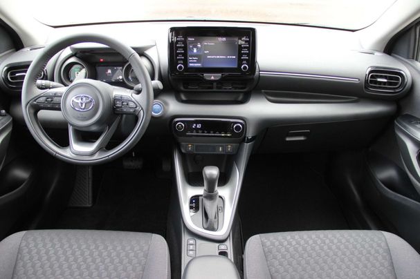 Toyota Yaris 1.5 Hybrid 85 kW image number 8