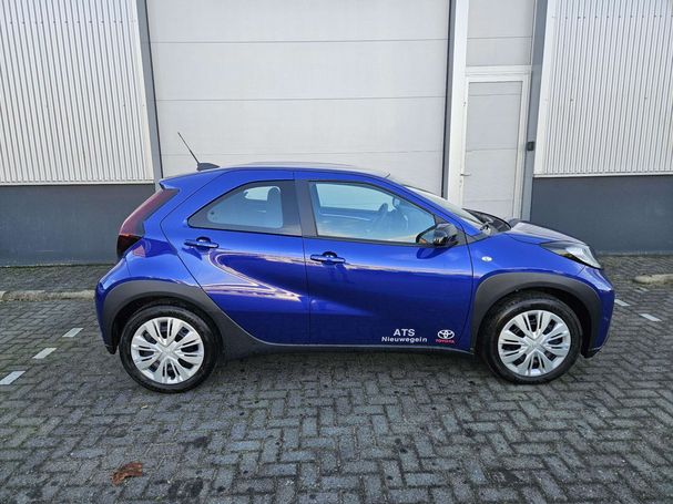 Toyota Aygo X 1.0 VVT-i CVT 53 kW image number 27