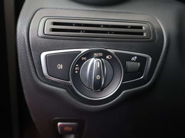 Car image 38