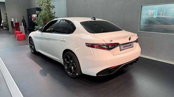 Alfa Romeo Giulia 2.2 Q4 154 kW image number 5