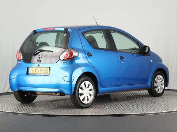 Toyota Aygo 50 kW image number 3