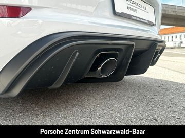 Car image 32