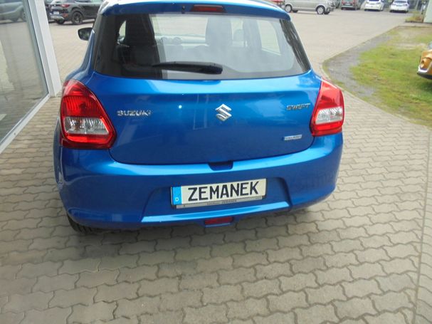 Suzuki Swift 1.2 Dualjet Club 66 kW image number 1