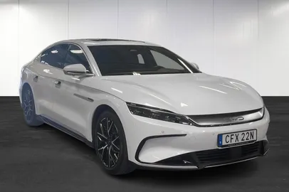 Car image 2