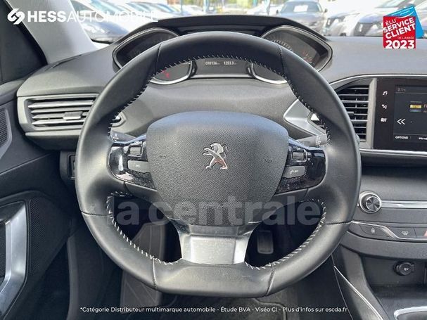 Peugeot 308 1.2 PureTech 110 Allure 81 kW image number 30