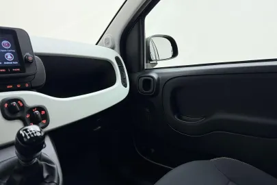 Car image 29