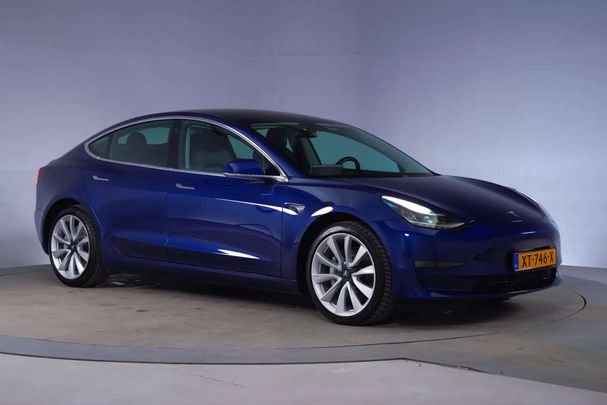 Tesla Model 3 Long Range AWD 258 kW image number 41