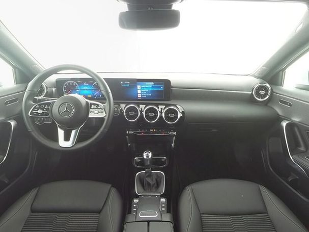 Mercedes-Benz A 180 100 kW image number 6