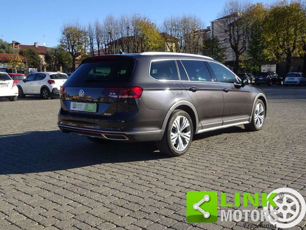 Volkswagen Passat Alltrack 2.0 TDI 4Motion DSG 176 kW image number 17