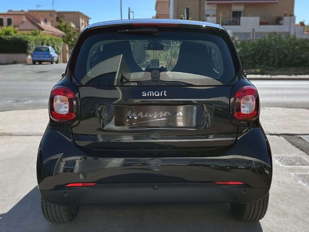 Smart ForTwo EQ 60 kW image number 3