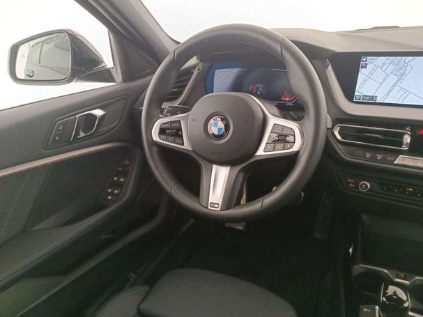 BMW 118d 110 kW image number 17