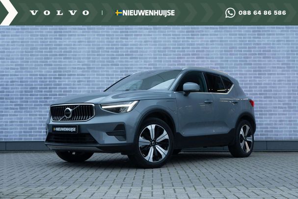 Volvo XC40 Recharge T4 Plus Bright 155 kW image number 1