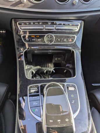 Mercedes-Benz E 220 d T 143 kW image number 13