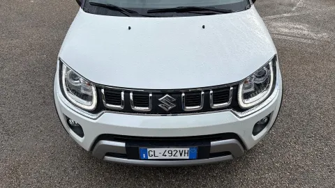 Car image 16