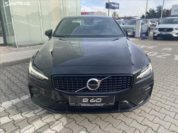 Volvo S60 B4 Plus 145 kW image number 3