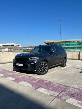 BMW X7 M xDrive 250 kW image number 4