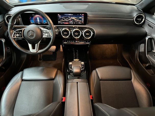 Mercedes-Benz CLA 180 100 kW image number 9