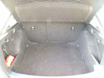 Car image 29