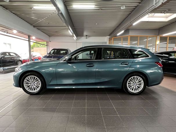 BMW 330 Touring Luxury Line 185 kW image number 5