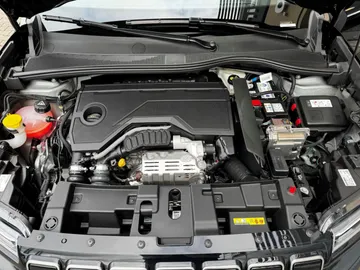 Car image 36