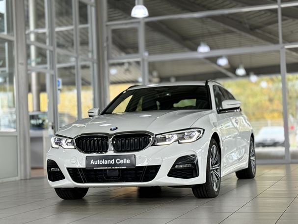 BMW 330 Touring e M Sport 215 kW image number 1