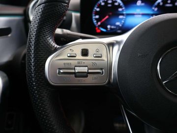 Car image 36