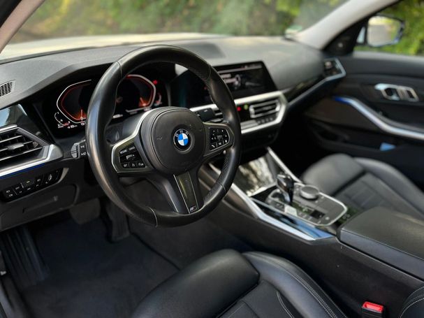 BMW 320d Sport Line 140 kW image number 6