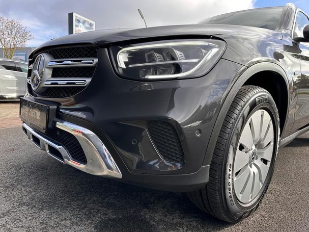 Mercedes-Benz GLC 300 e 235 kW image number 16