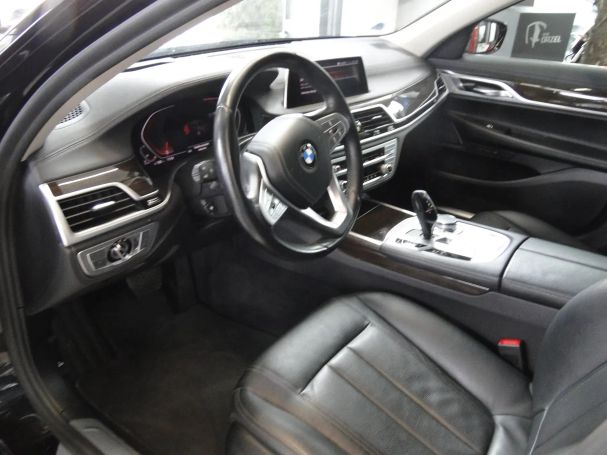 BMW 730Ld xDrive 195 kW image number 21