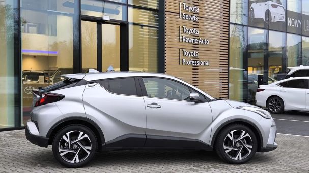 Toyota C-HR 90 kW image number 11