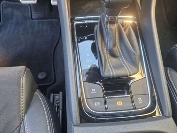 Car image 31