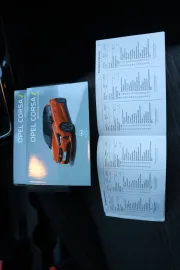 Car image 34