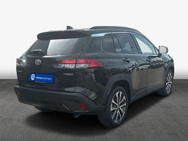 Toyota Corolla Cross 2.0 Hybrid 145 kW image number 3