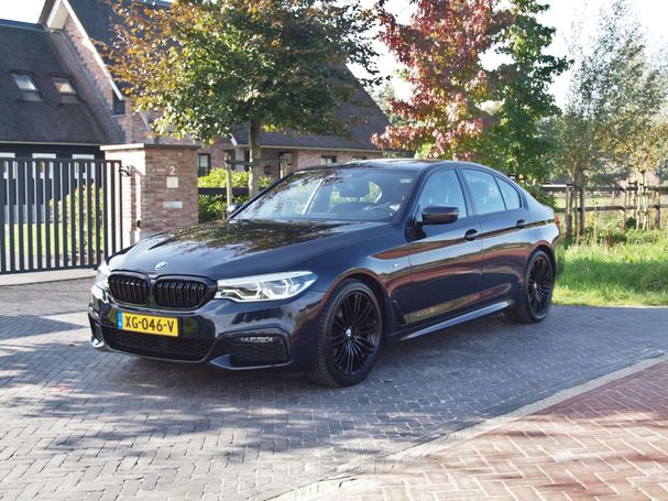 BMW 520i 135 kW image number 6