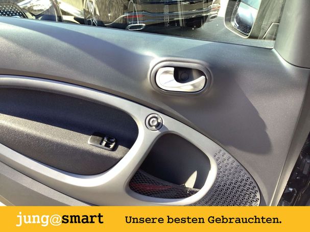 Smart ForTwo EQ 60 kW image number 17