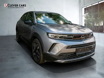 Car image 2