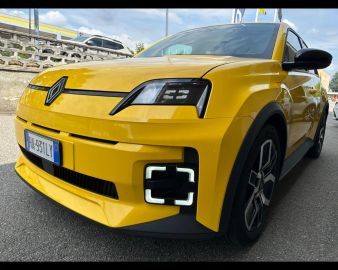 Car image 21