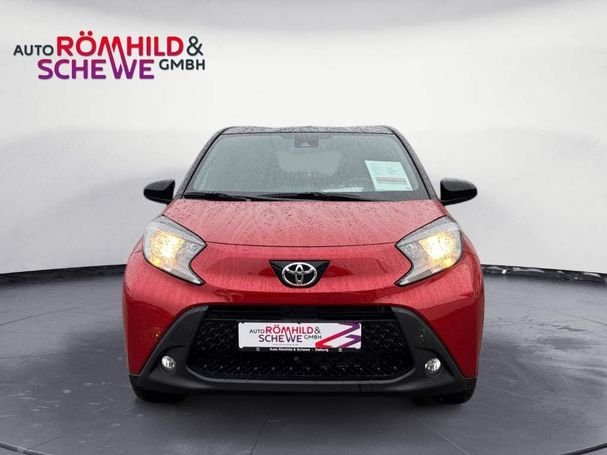 Toyota Aygo X 53 kW image number 2