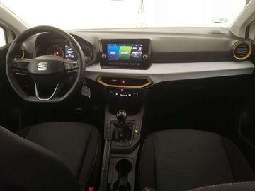 Car image 15